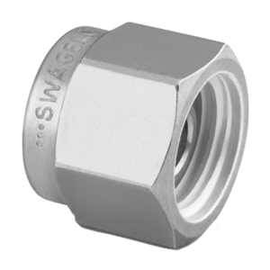 SS-810-P Plug 1/2"T