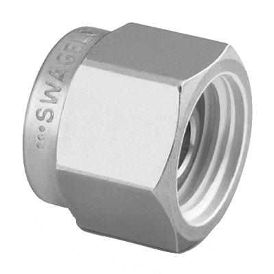 SS-810-P Plug 1/2"T